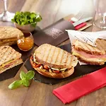 Hotel Ibis Centre Tour Bretagne 3*