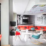 Ibis Centre Tour Bretagne Nantes