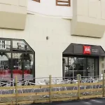 Hotel Ibis Centre Tour Bretagne