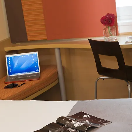 Ibis Centre Tour Bretagne Otel Nantes