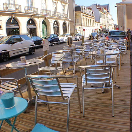 Ibis Centre Tour Bretagne Otel
