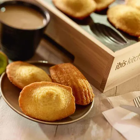 Hotel Ibis Centre Tour Bretagne 3*