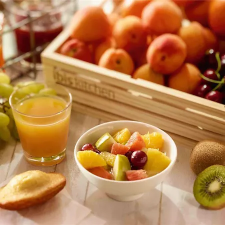 Ibis Centre Tour Bretagne 3*