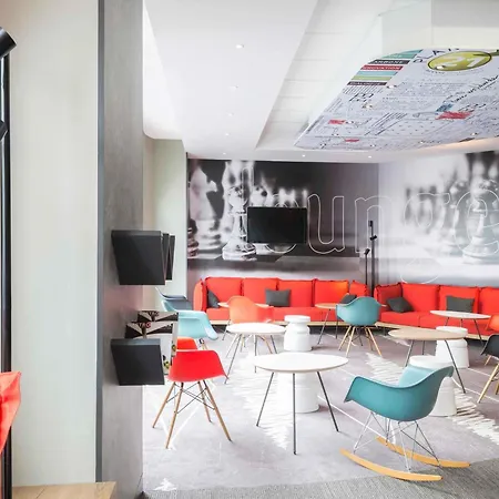 Ibis Centre Tour Bretagne Nantes