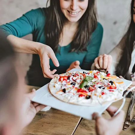 Hotel Ibis Centre Tour Bretagne 3*