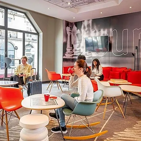 Ibis Centre Tour Bretagne 3* Нант