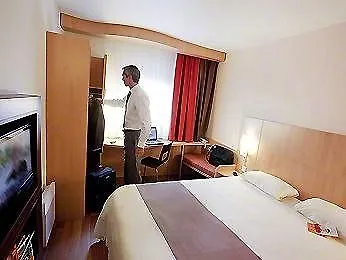 فندق Ibis Centre Tour Bretagne نانت