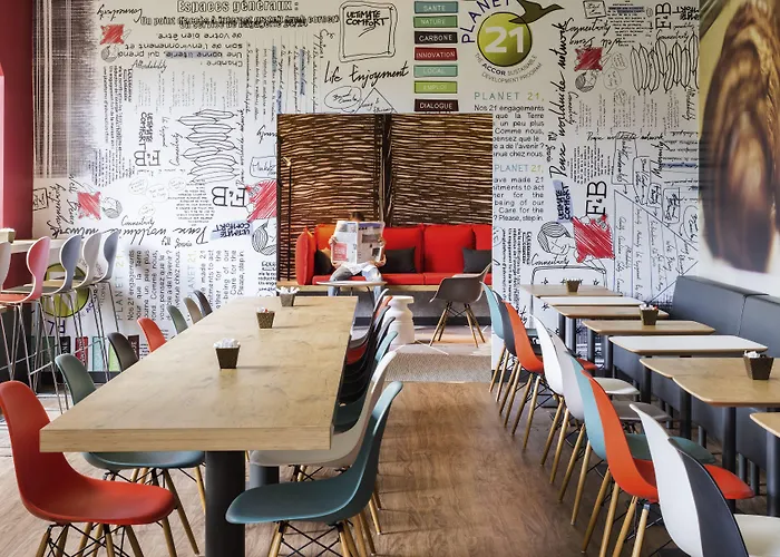 Ibis Centre Tour Bretagne Nantes