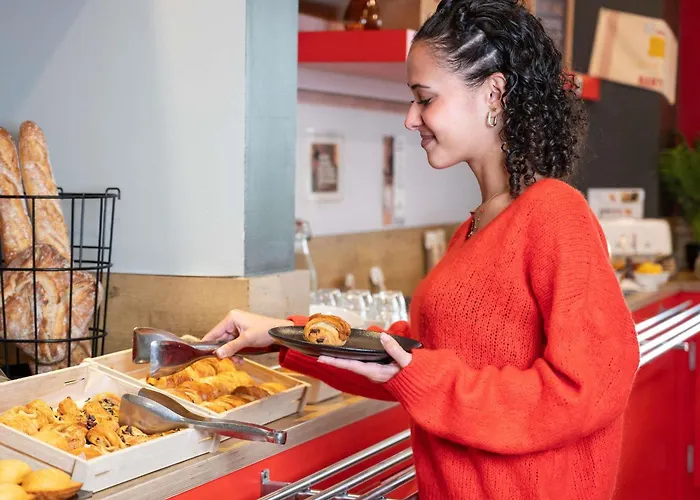 ホテル Ibis Centre Tour Bretagne ナント