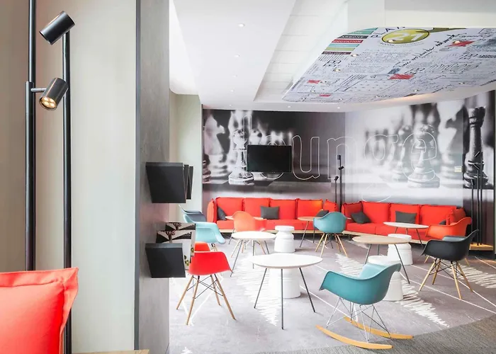 Ibis Centre Tour Bretagne Nantes