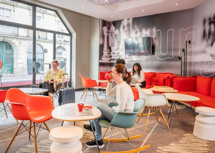 Hotel Ibis Centre Tour Bretagne 3*
