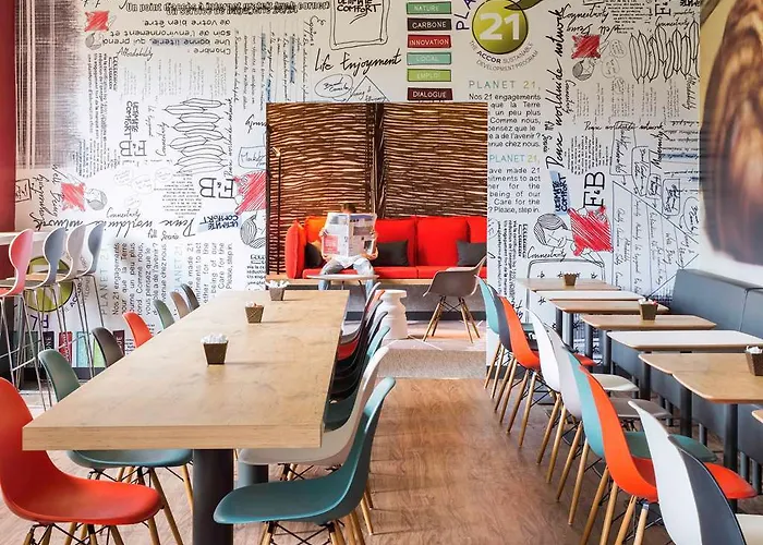 Ibis Centre Tour Bretagne 3*