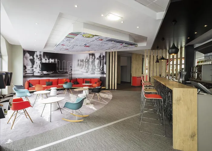 Ibis Centre Tour Bretagne 3* Nantes