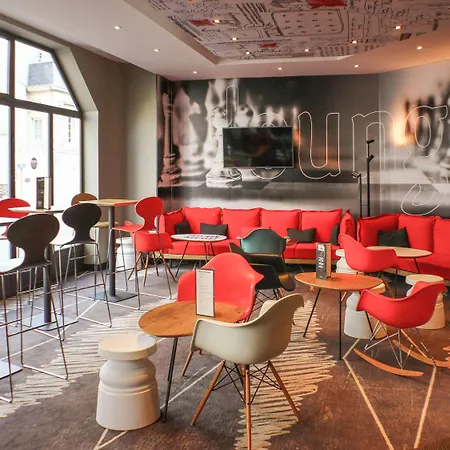 Ibis Centre Tour Bretagne Nantes