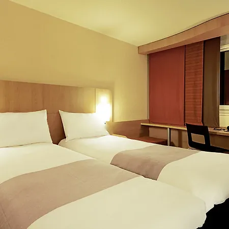 Ibis Centre Tour Bretagne Szálloda