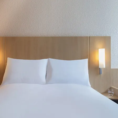 Ibis Centre Tour Bretagne Szálloda 3*