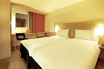 Szálloda Ibis Centre Tour Bretagne