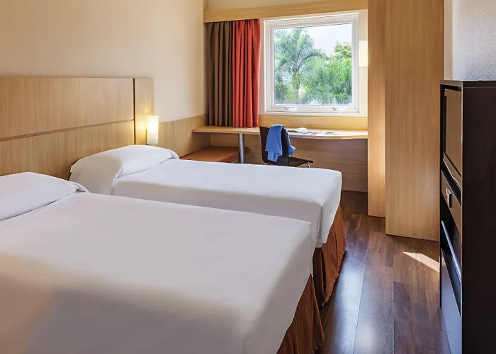 Ibis Centre Tour Bretagne