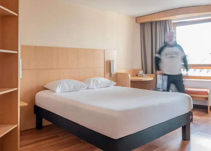 Ibis Centre Tour Bretagne מלון