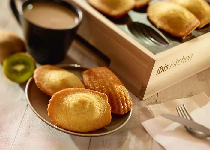 מלון Ibis Centre Tour Bretagne 3*