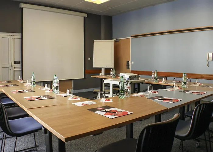 Ibis Centre Tour Bretagne Otel Nantes