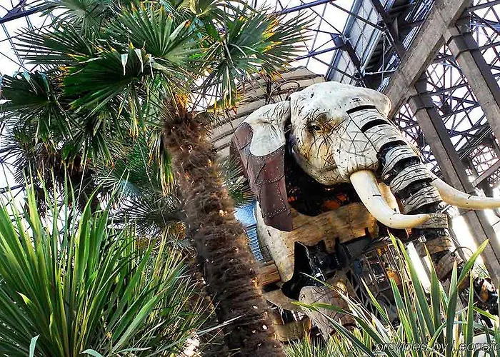 Ibis Centre Tour Bretagne מלון נאנט