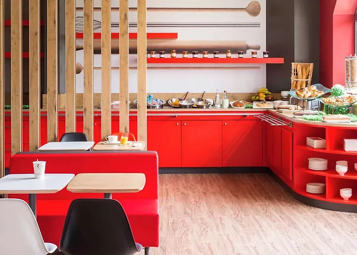 Ibis Centre Tour Bretagne Otel